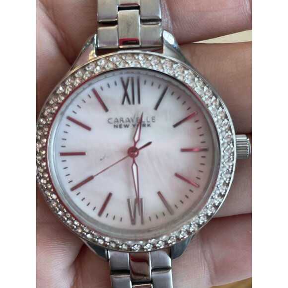 Caravelle by Bulova Women\'s 43L165 Quartz Mother Pearl Dial Watch NO BOX main image 5